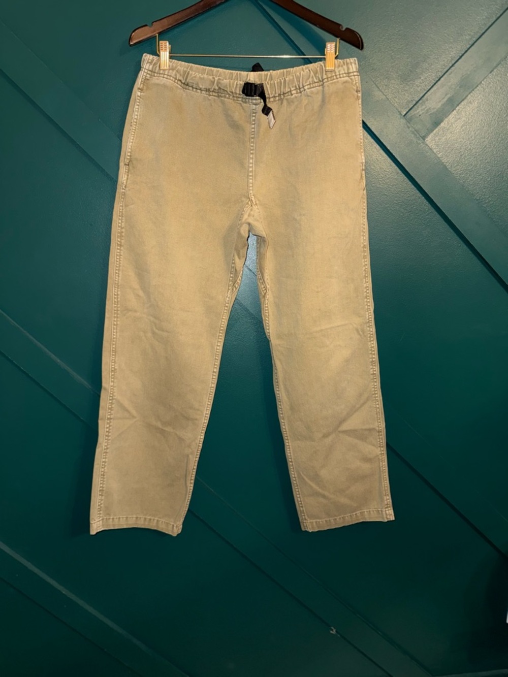 Men's Gramicci Casual Elastic-Waist Chinos in Light Khaki
